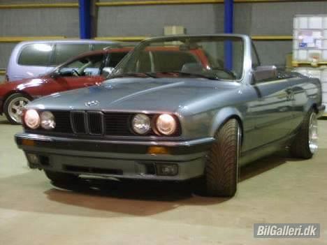 BMW E30 325i Cabrio billede 2