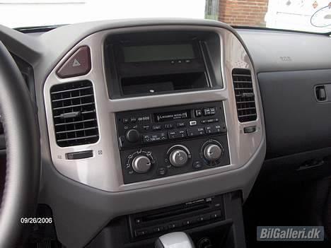 Mitsubishi pajero billede 5