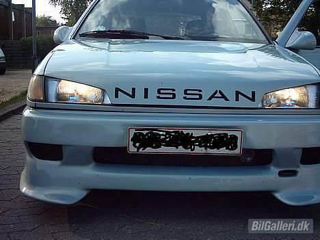 Nissan Sunny SOLGT billede 1