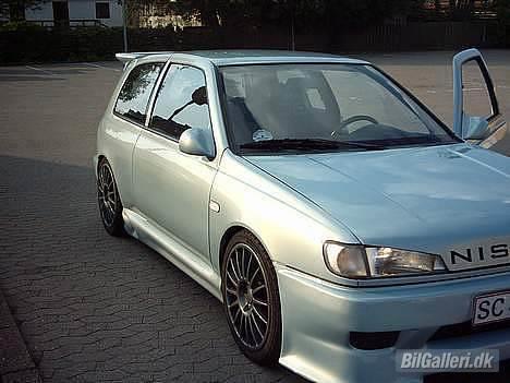 Nissan Sunny SOLGT billede 10