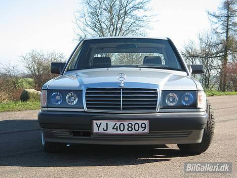 Mercedes Benz 190e "Solgt" billede 12