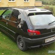 Peugeot 306