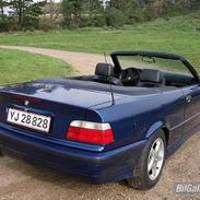 BMW 318i Cabriolet *Til salg*