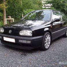 VW Golf 1,8 pink floyd SOLGT