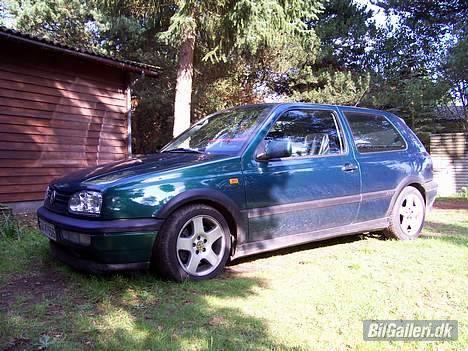 VW Golf 3 VR6 - Renoveret - Som bilen stod da jeg købte den 22/9-06 billede 2