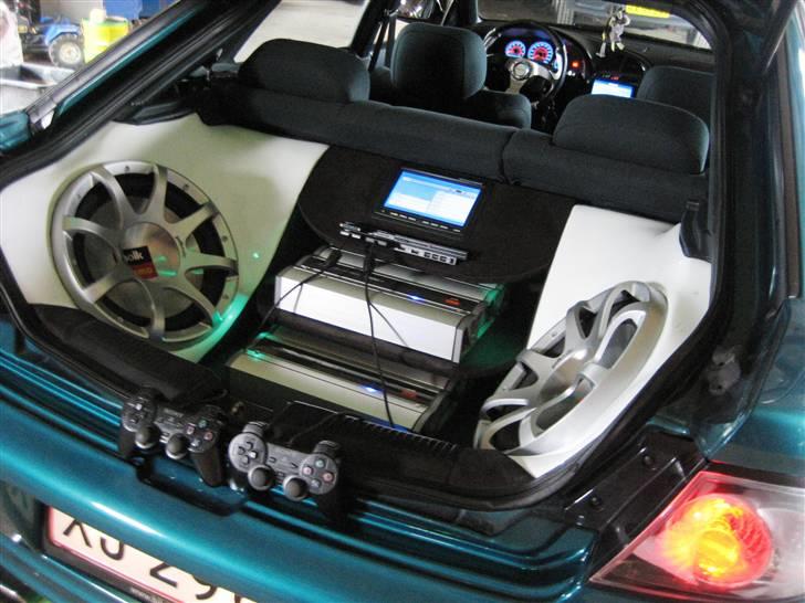 Mazda 323f GT V6   >>SOLGT<< billede 12