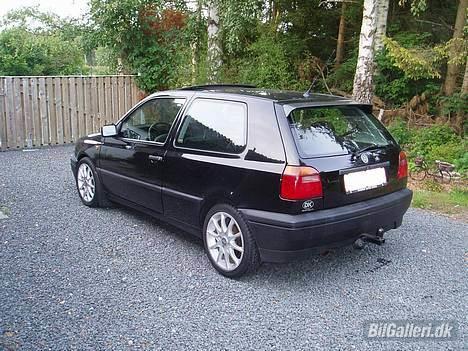 VW Golf 1,8 pink floyd SOLGT billede 3