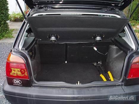 VW Golf 1,8 pink floyd SOLGT billede 6