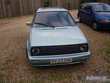VW Golf 2,  Total skadet billede 1