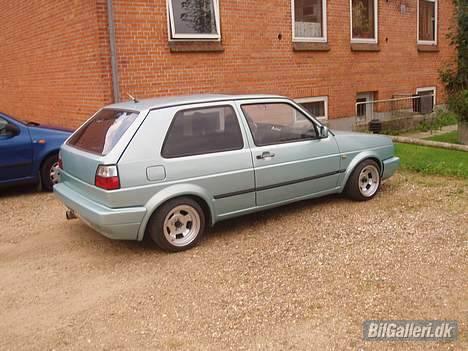 VW Golf 2,  Total skadet billede 2