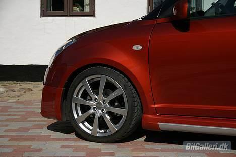 Suzuki Swift - OZ Michelangelo 8 billede 10