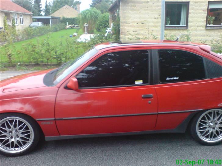 Opel 2.0 GSi 16v TURBO [SOLGT] - sorte ruder .. 5/9-07 billede 4