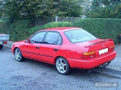 Toyota Corolla 1,6 XLI sedan billede 5