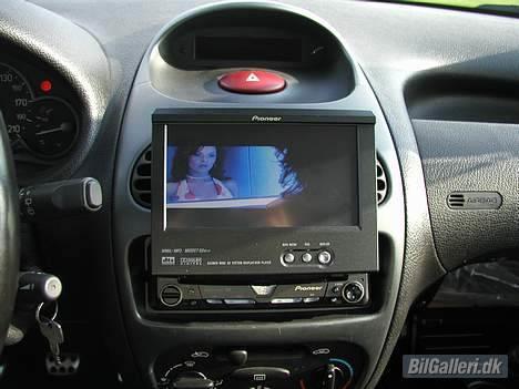 Peugeot 206 GTI SOLGT - Så er der Milk Inc på DVD´en ;) billede 6