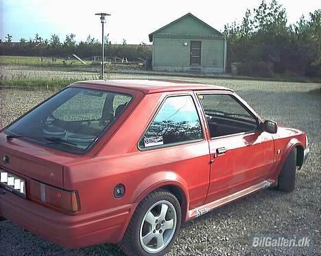 Ford Escort - SOLGT billede 4