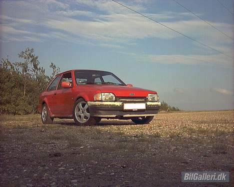 Ford Escort - SOLGT billede 5