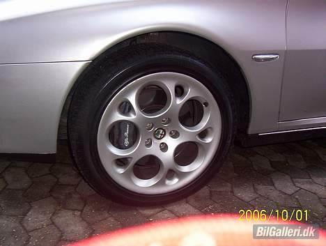Alfa Romeo 166 V6 - Bemærk de store bremser.... billede 3