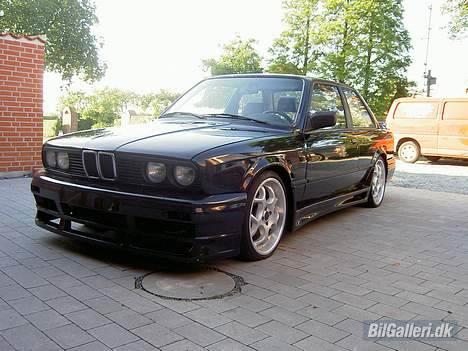 BMW 320i -ETA billede 8