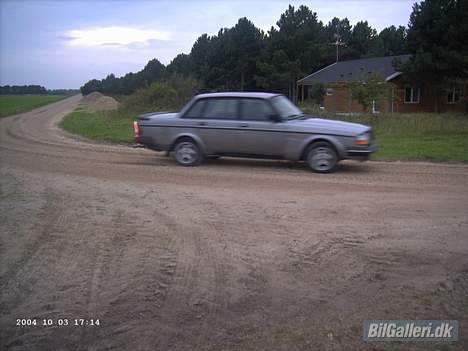 Volvo 240 GLT billede 7
