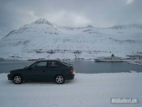 Hyundai Accent GS (SOLGT) - 28. feb 07´ venter på at komme ombord på færgen Norræna fra Island - Danmark billede 16