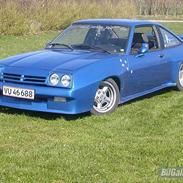 Opel manta 400 replica