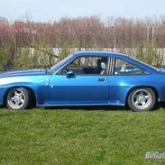 Opel manta 400 replica
