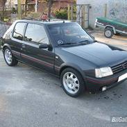 Peugeot 205 GTI