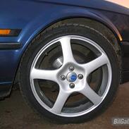 BMW 320i E30  [ Solgt ]