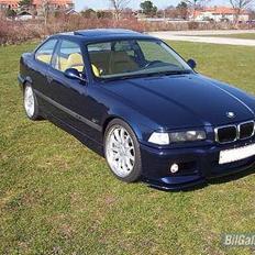 BMW 320i - E36 coupe (SOLGT)