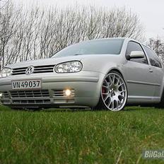 VW Golf IV GTI 1,8 T >SOLGT<