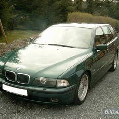 BMW 540 i A