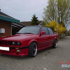 BMW 325i