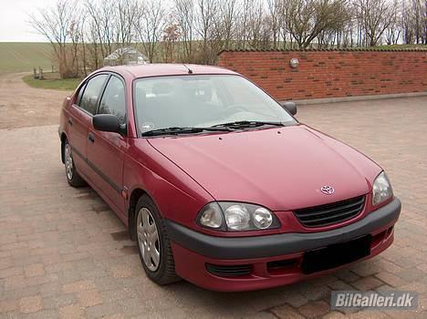 Toyota avensis billede 1