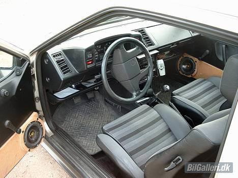 VW Scirocco GTX, TotalSkadet - Mine dørsider mangler at få en omgang nappa, man jeg kan ikk finde den rigtige. billede 7