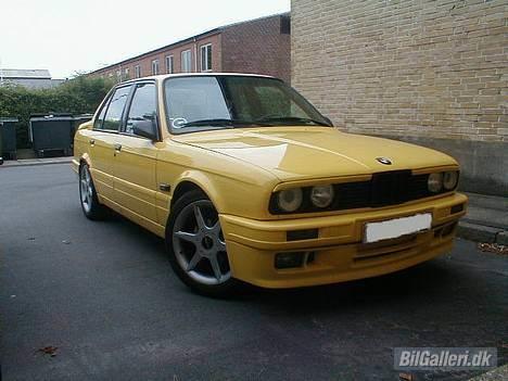 BMW 320i E30 KAT. (SOLGT) billede 3