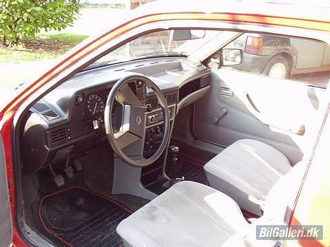 Opel Kadett E *skrottet* billede 3