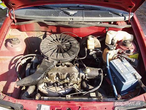 Opel Kadett E *skrottet* billede 4