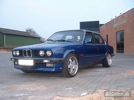BMW 320i - fars bimmer billede 1