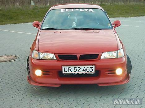 Toyota Carina E billede 4