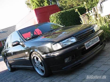 Nissan Primera2.0 Sri/GT (SOLGT) - Kulfiber Klap billede 1