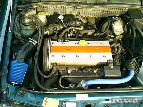 Opel Vectra A 2,0i 16V *DØD* - Det er så "kraftværket, og den har overrasket mange ;o) billede 5