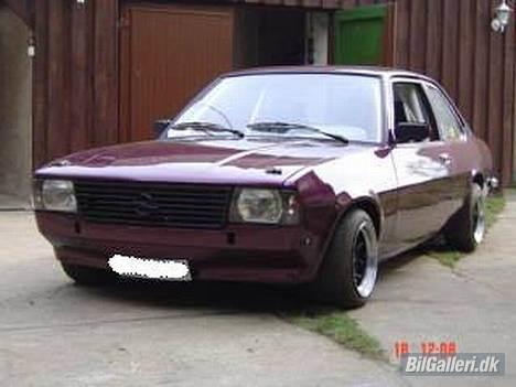 Opel Ascona B   SOLGT billede 8