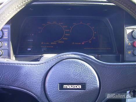 Mazda 323 Super Sport solgt billede 8