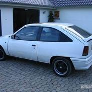 Opel Kadett E Skrottet..