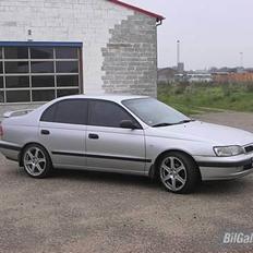 Toyota Carina E 2,0 GLI
