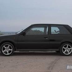 Nissan sunny gti