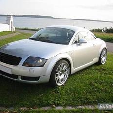 Audi TT Quattro *SOLGT*