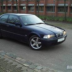 BMW - 316i Compact Solgt