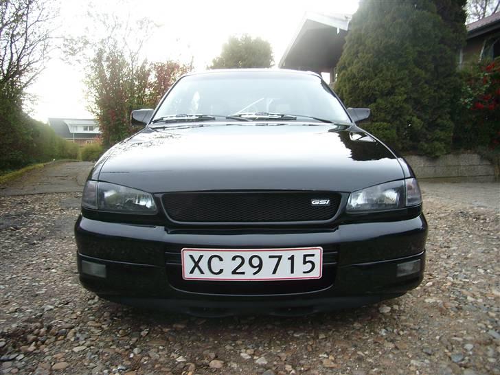 Opel Astra F GSi - Solgt - Nyeste. Ps. der sidder ikke cromviskere på mere. billede 3