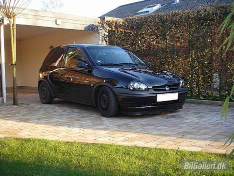 Opel Corsa b .. SOLGT..  - De ekstra dele monteret.. :)  billede 1